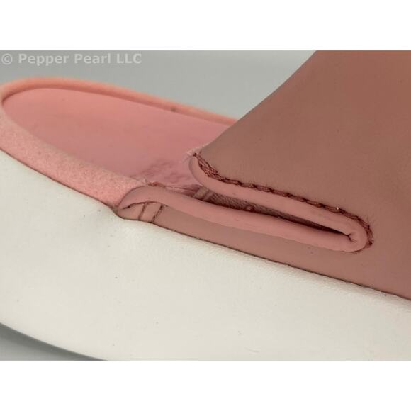 Women's Size 7 Pink Comfort Clog Mule Slip Water Resistant Soft Science Juniors - Picture 10 of 11